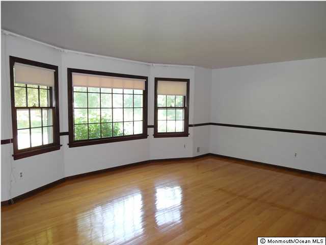 24 Okros Road Tinton Falls, NJ 07712 - Photo 3 of 18 Additional Photo