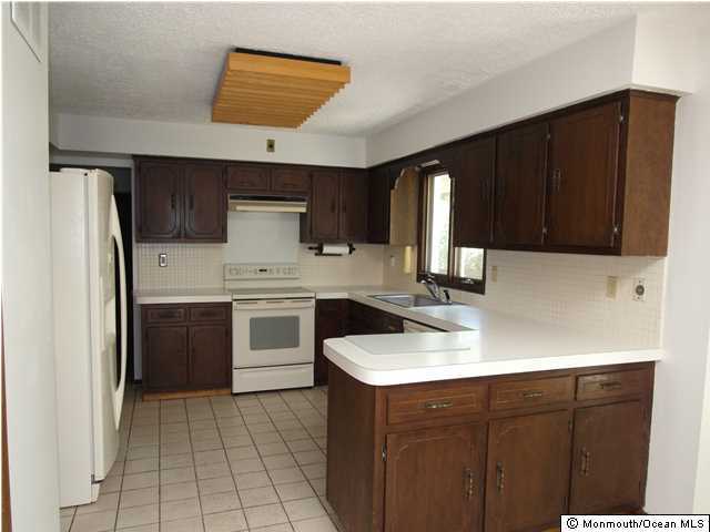 24 Okros Road Tinton Falls, NJ 07712 - Photo 6 of 18 Additional Photo