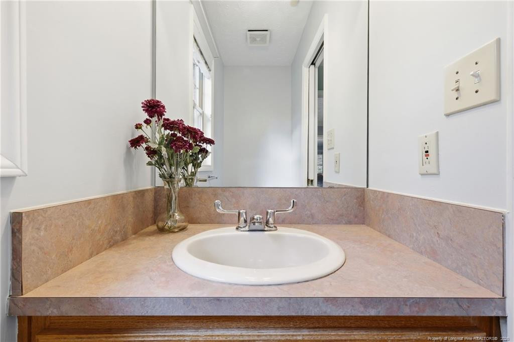 7833 Shuttle Road Fayetteville, NC 28311 - Photo 24 of 50