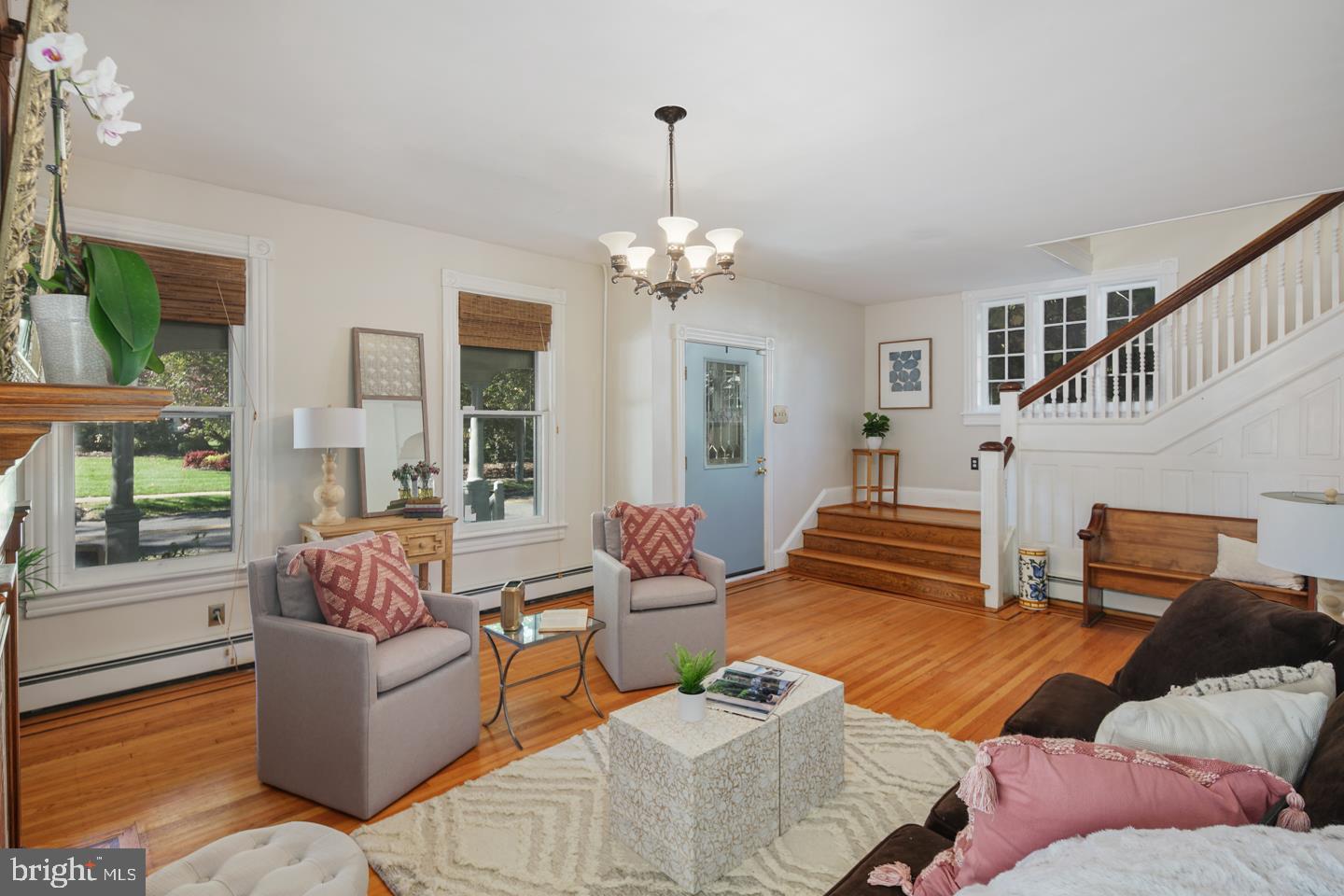 129 Warwick Road Haddonfield, NJ 08033 - Photo 4 of 33