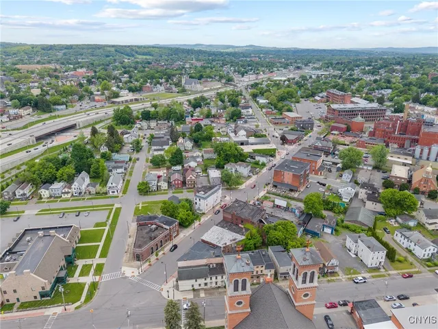 $1,395,000 | 611 Varick Street, Utica, NY 13502