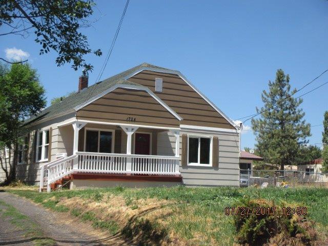 1724 Riverside Drive Klamath Falls, OR 97601 - Photo 1 of 15 Primary Photo