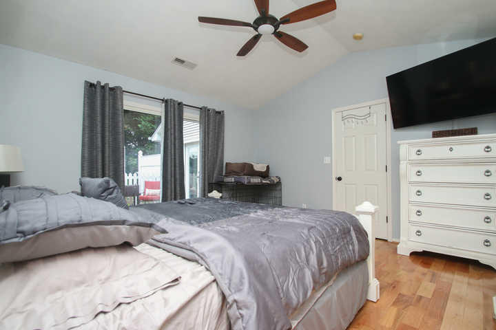 4635 Rosecrest Road Roanoke, VA 24018 - Photo 10 of 28 img_0173
