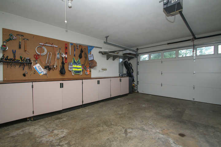 4635 Rosecrest Road Roanoke, VA 24018 - Photo 18 of 28 img_0195