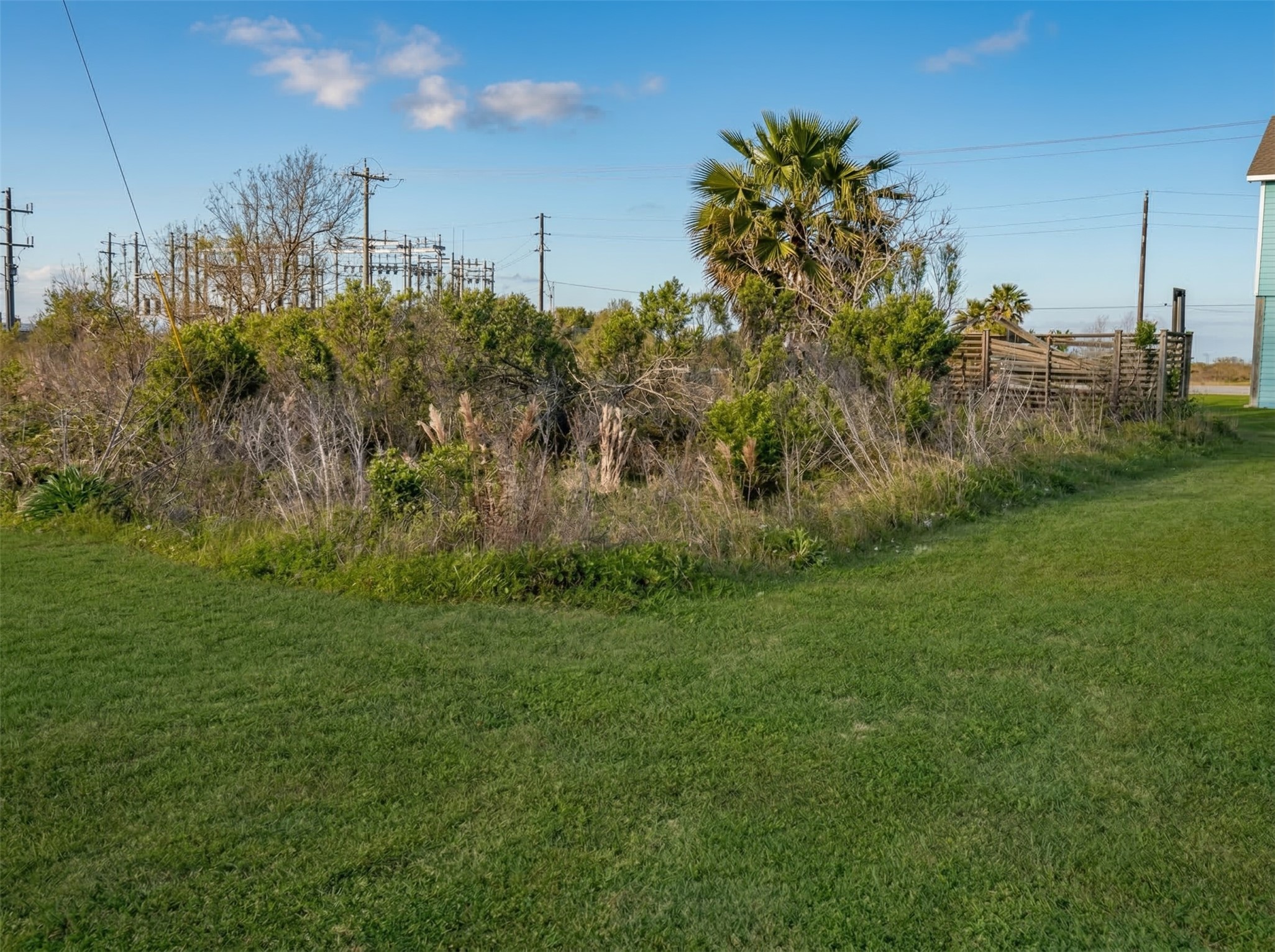 993 Gulf Road Crystal Beach, TX 77650 - Photo 12 of 22