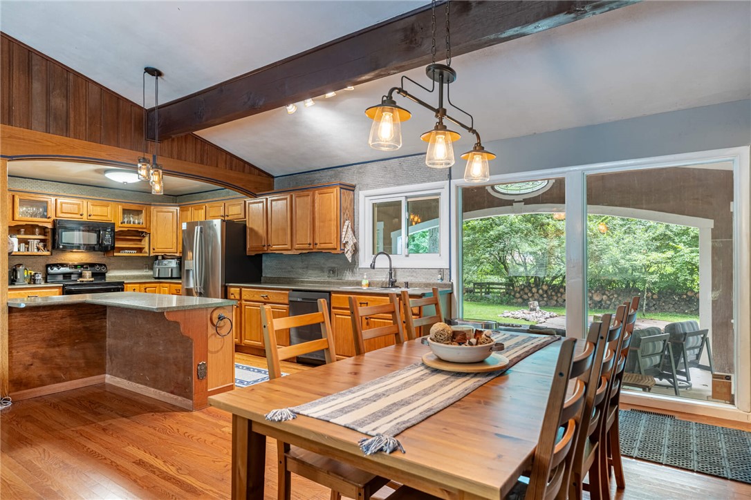 5476 Waterloo Road Dayton, OH 45459 - Photo 4 of 53