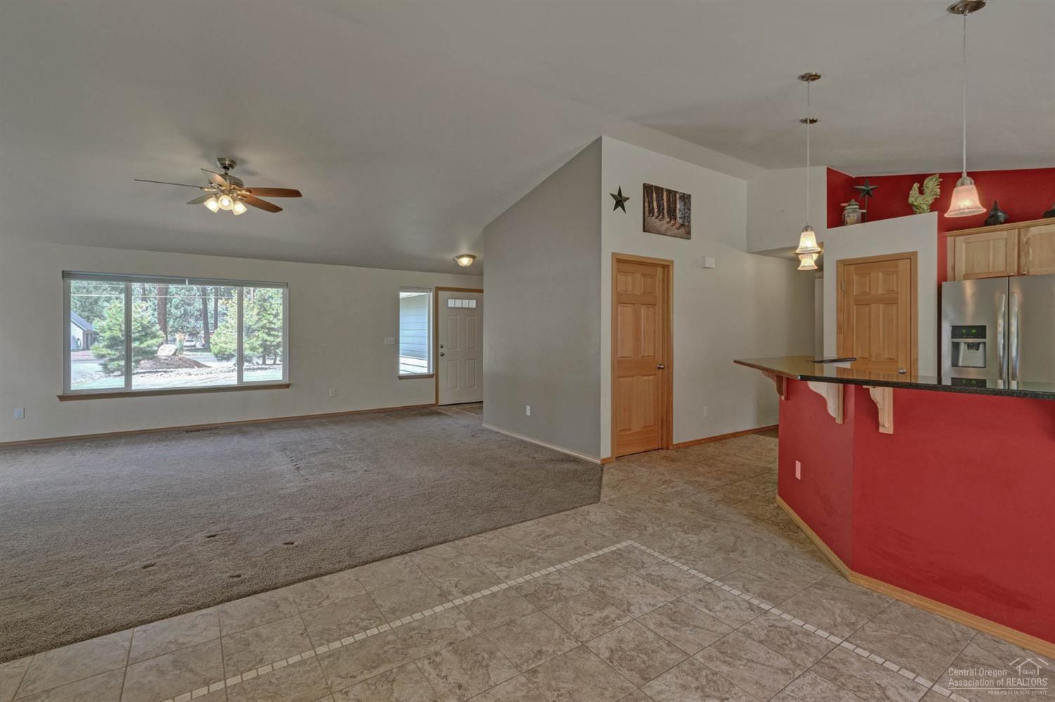 60182 Navajo Road Bend, OR 97702 - Photo 9 of 25 Additional Photo