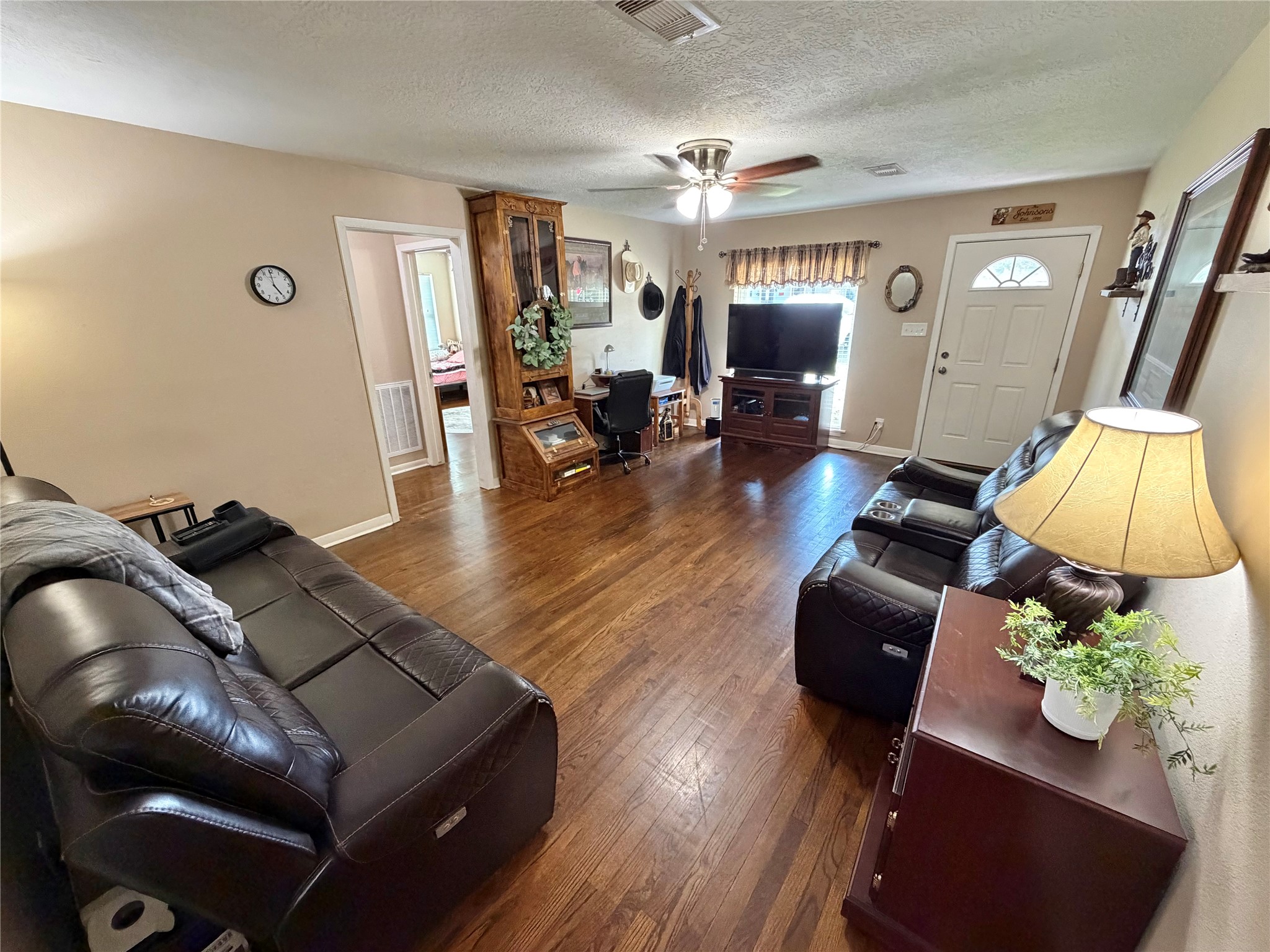 5403 3 Rd Street Danbury, TX 77534 - Photo 2 of 20 Gallery Image 2