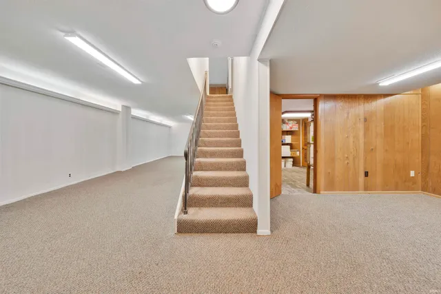 $574,900 | 5266 West Martin Road, Newburgh, IN 47630