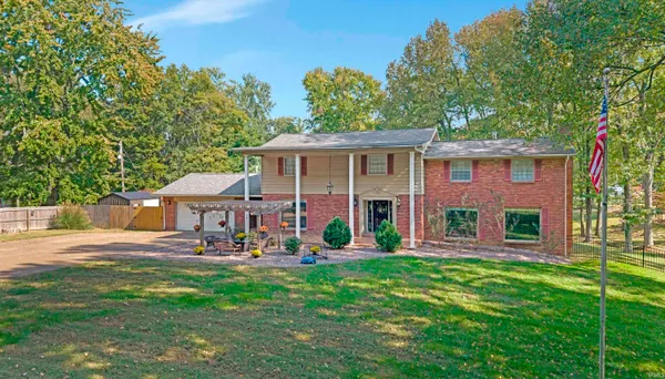 $559,900 | 5266 West Martin Road, Newburgh, IN 47630