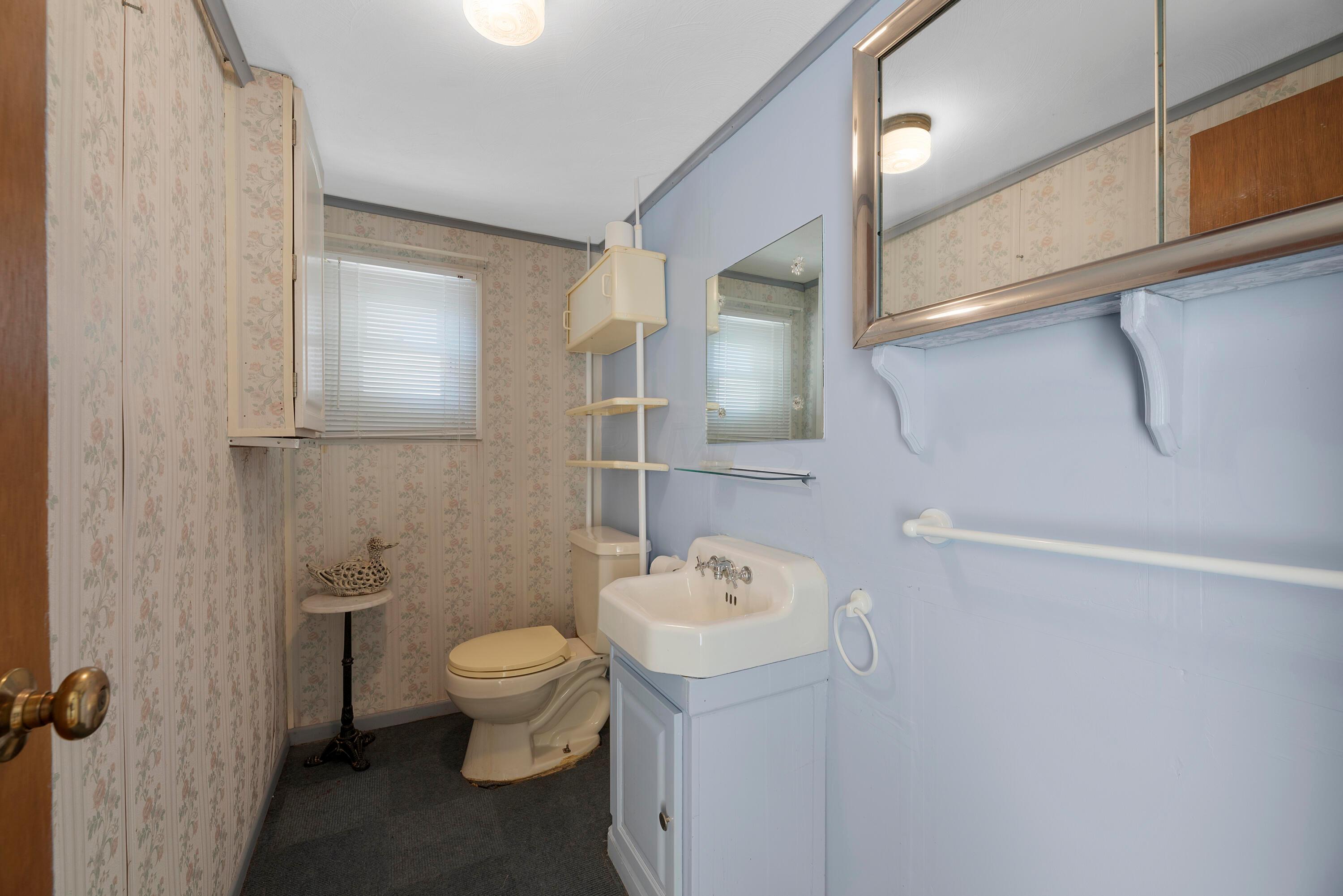 222 South Harding Road Columbus, OH 43209 - Photo 41 of 55 MAR_0138