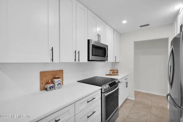 $450,000 | 5 Seabridge Drive, Ormond Beach, FL 32176