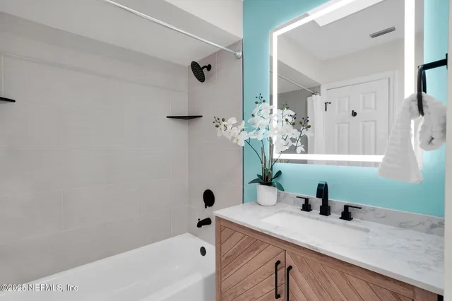 $450,000 | 5 Seabridge Drive, Ormond Beach, FL 32176