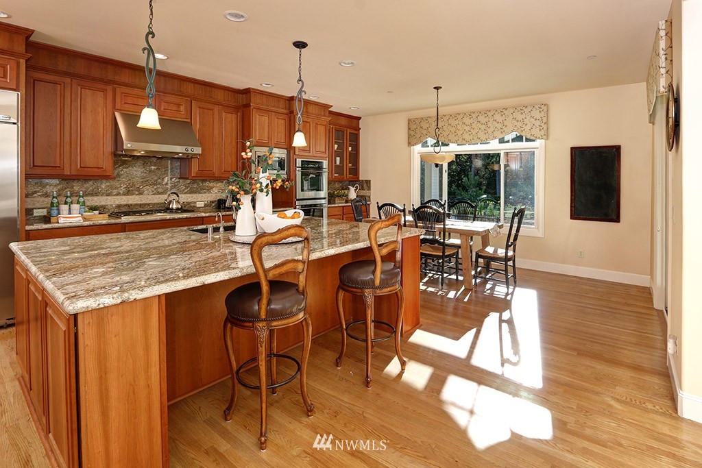 18429 Southeast 195th Place Renton, WA 98058 - Photo 9 of 24