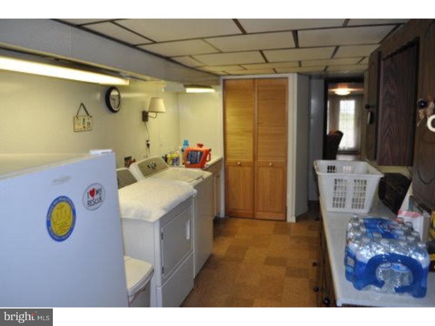 10217 West Keswick Road Philadelphia, PA 19114 - Photo 13 of 21 Gallery Image 13