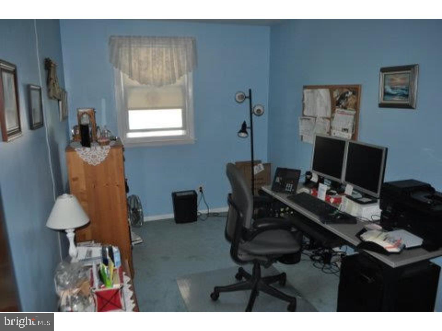 10217 West Keswick Road Philadelphia, PA 19114 - Photo 19 of 21 Gallery Image 19