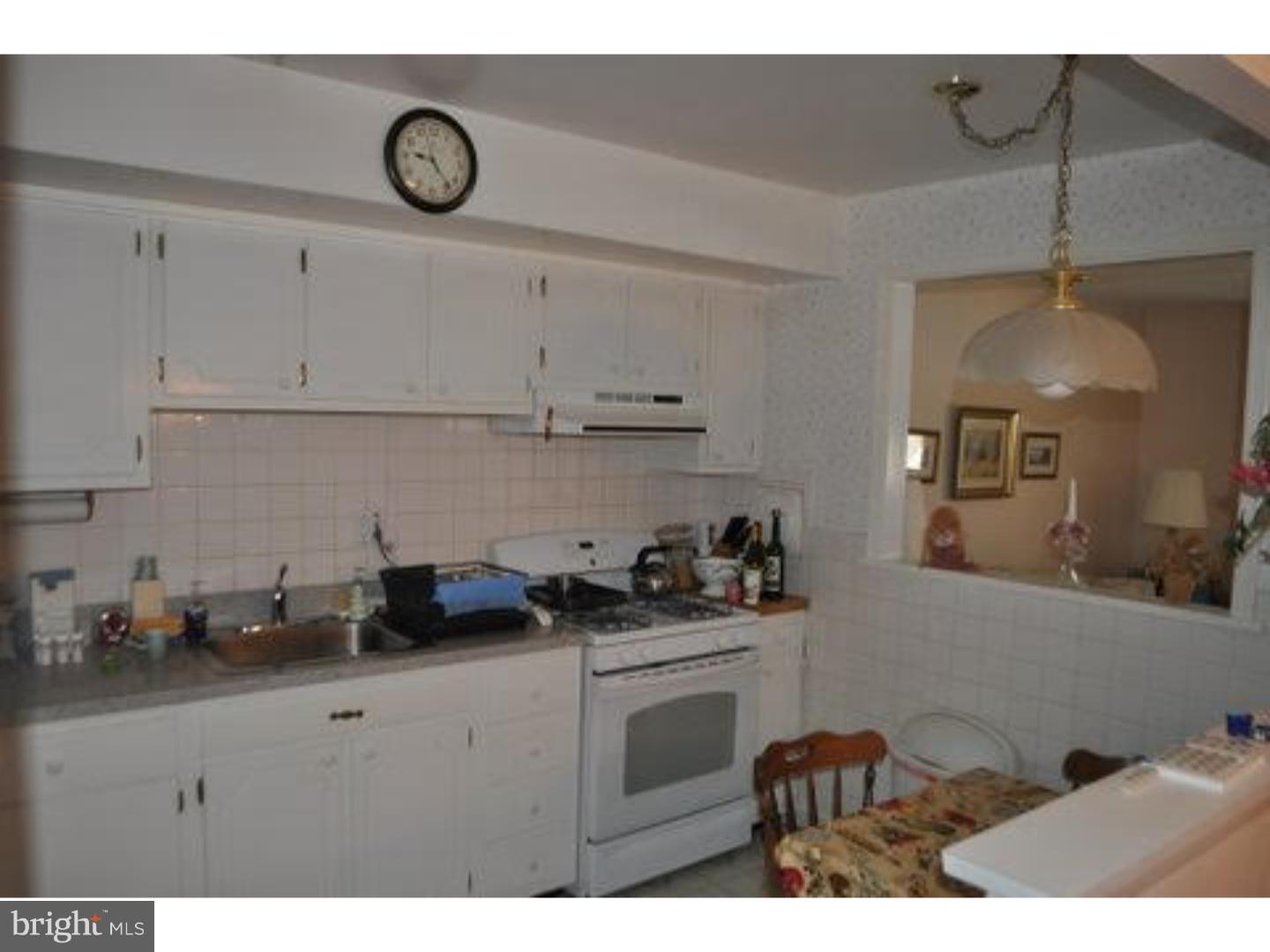 10217 West Keswick Road Philadelphia, PA 19114 - Photo 8 of 21 Gallery Image 8