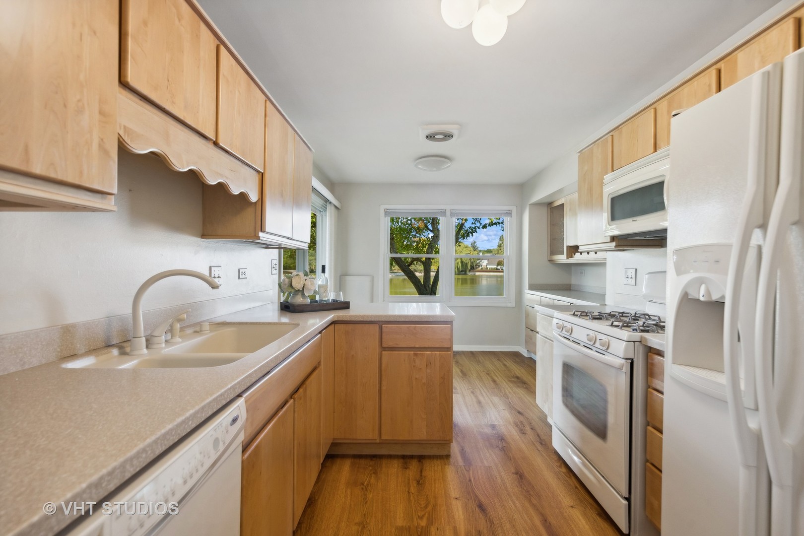 -n158 Windermere Road, Unit 1201 Winfield, IL 60190 - Photo 10 of 20