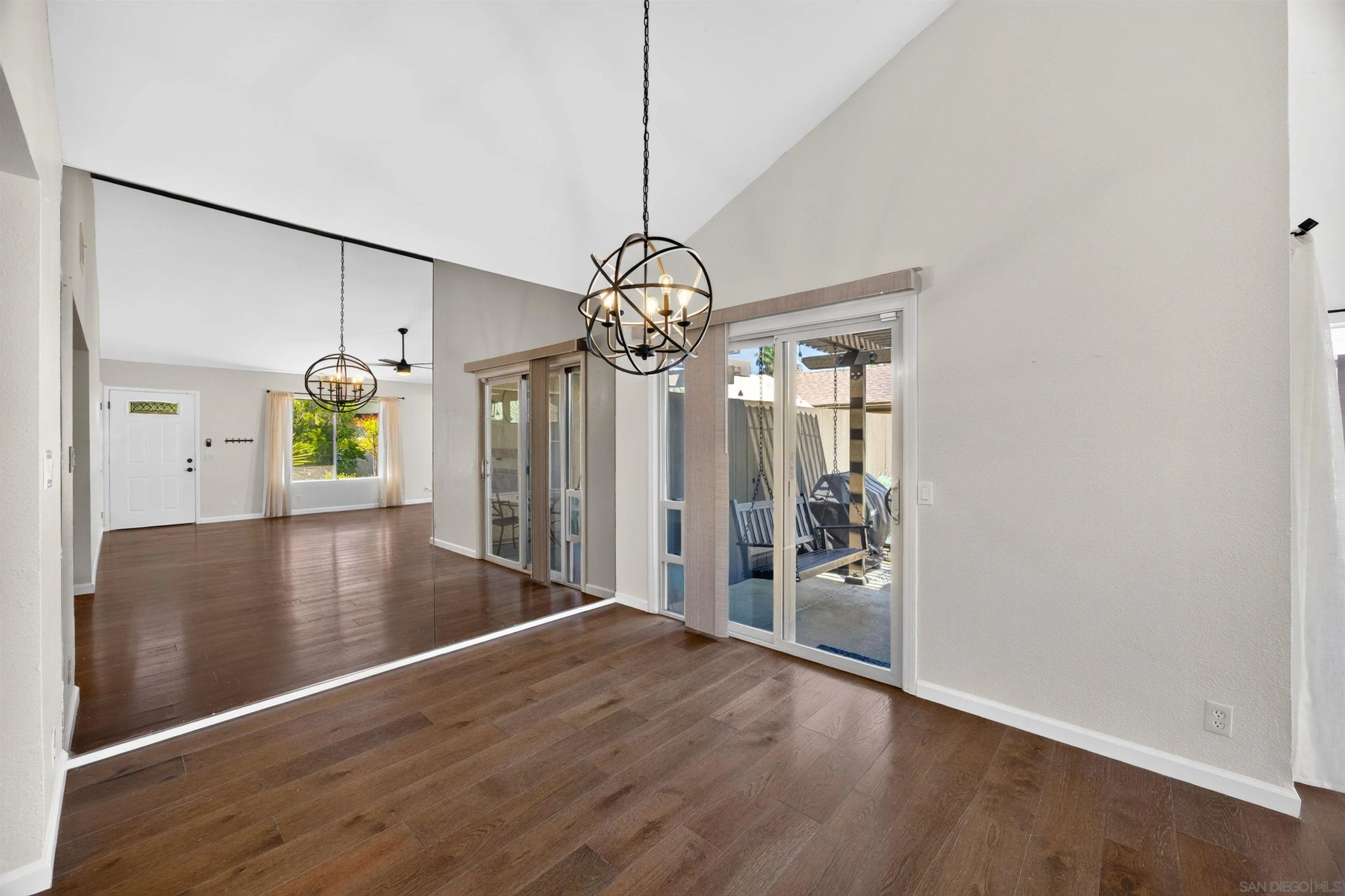 2207 Arborvitae Lane Spring Valley, CA 91977 - Photo 5 of 44