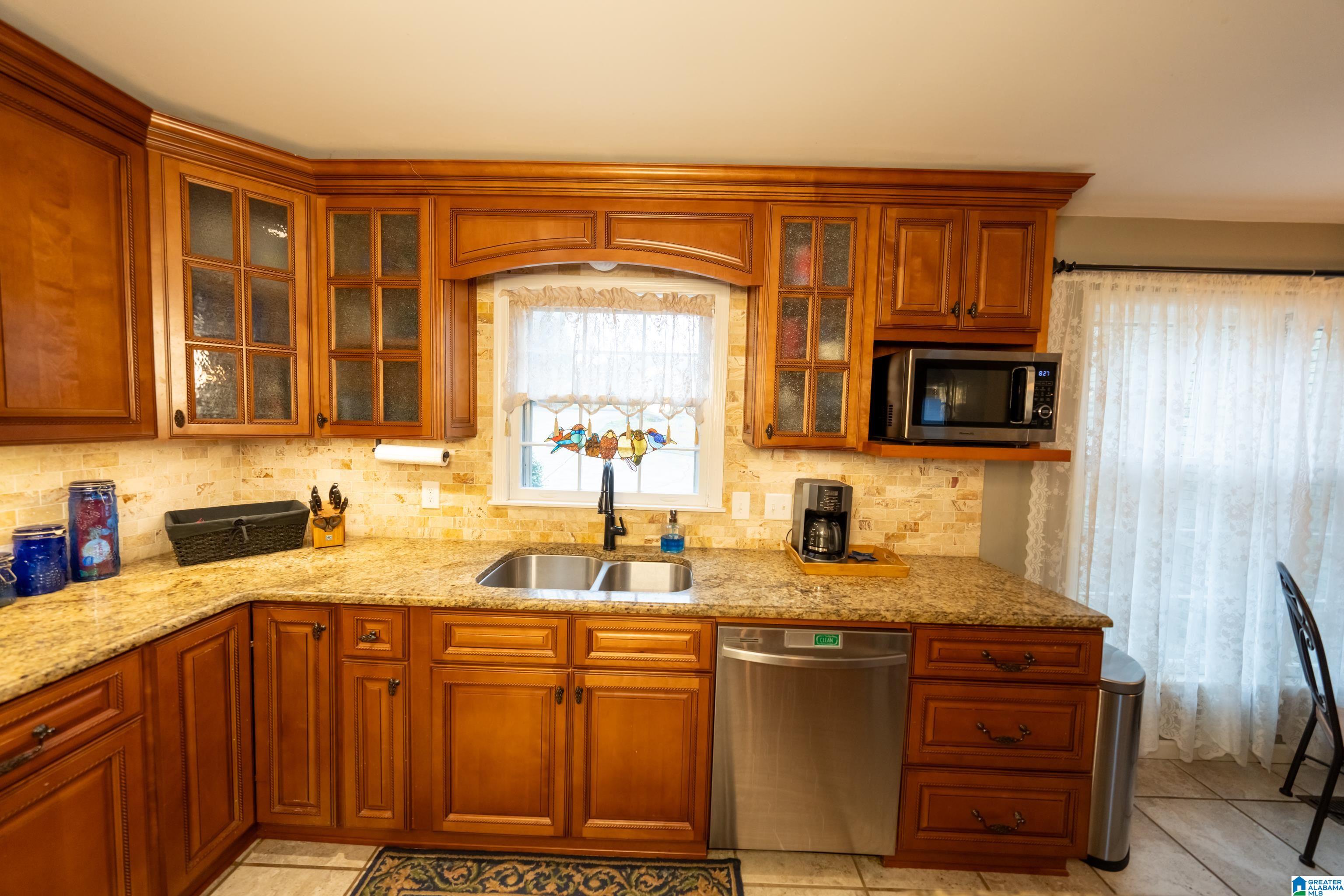 36 Diana Hills Road Anniston, AL 36207 - Photo 14 of 79