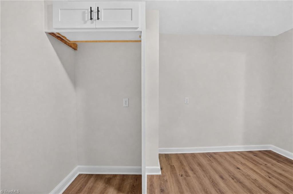 520 Ashburn Street High Point, NC 27260 - Photo 16 of 39 Gallery Image 16