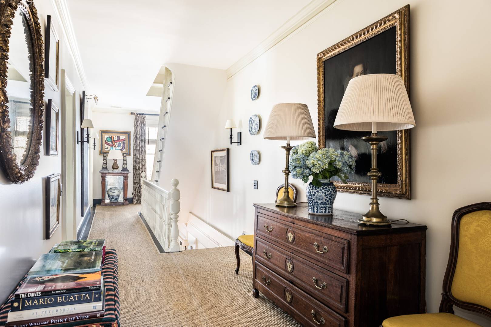 225 First Neck Lane Southampton, NY 11968 - Photo 31 of 32 a living room with furniture and a lamp