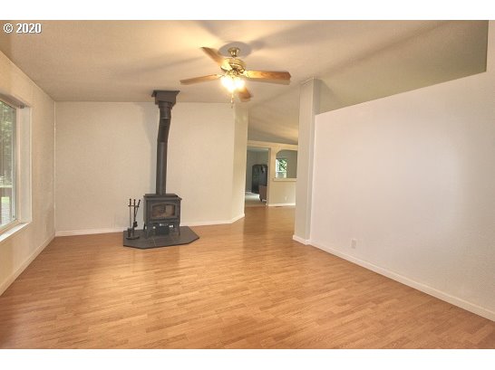 292 Woolford Road Kalama, WA 98625 - Photo 13 of 30 Gallery Image 13