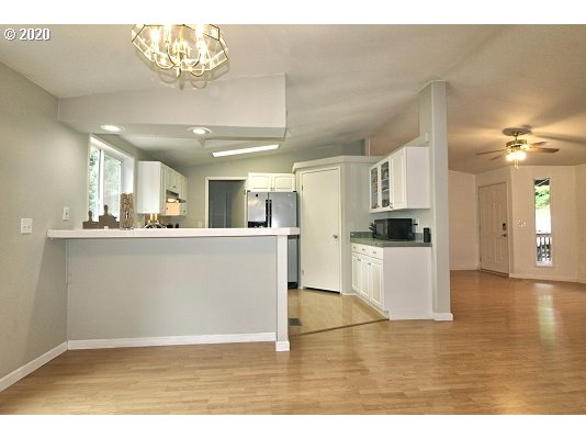 292 Woolford Road Kalama, WA 98625 - Photo 10 of 30 Gallery Image 10