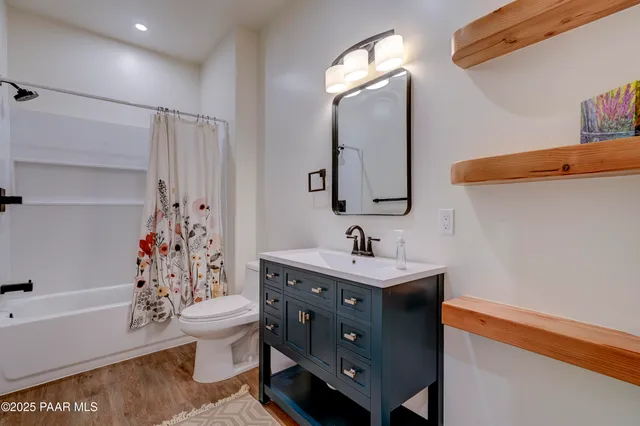 $570,000 | 15963 Valentine Lane, Dewey, AZ 86327