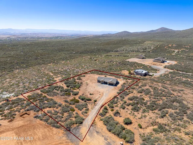 $570,000 | 15963 Valentine Lane, Dewey, AZ 86327