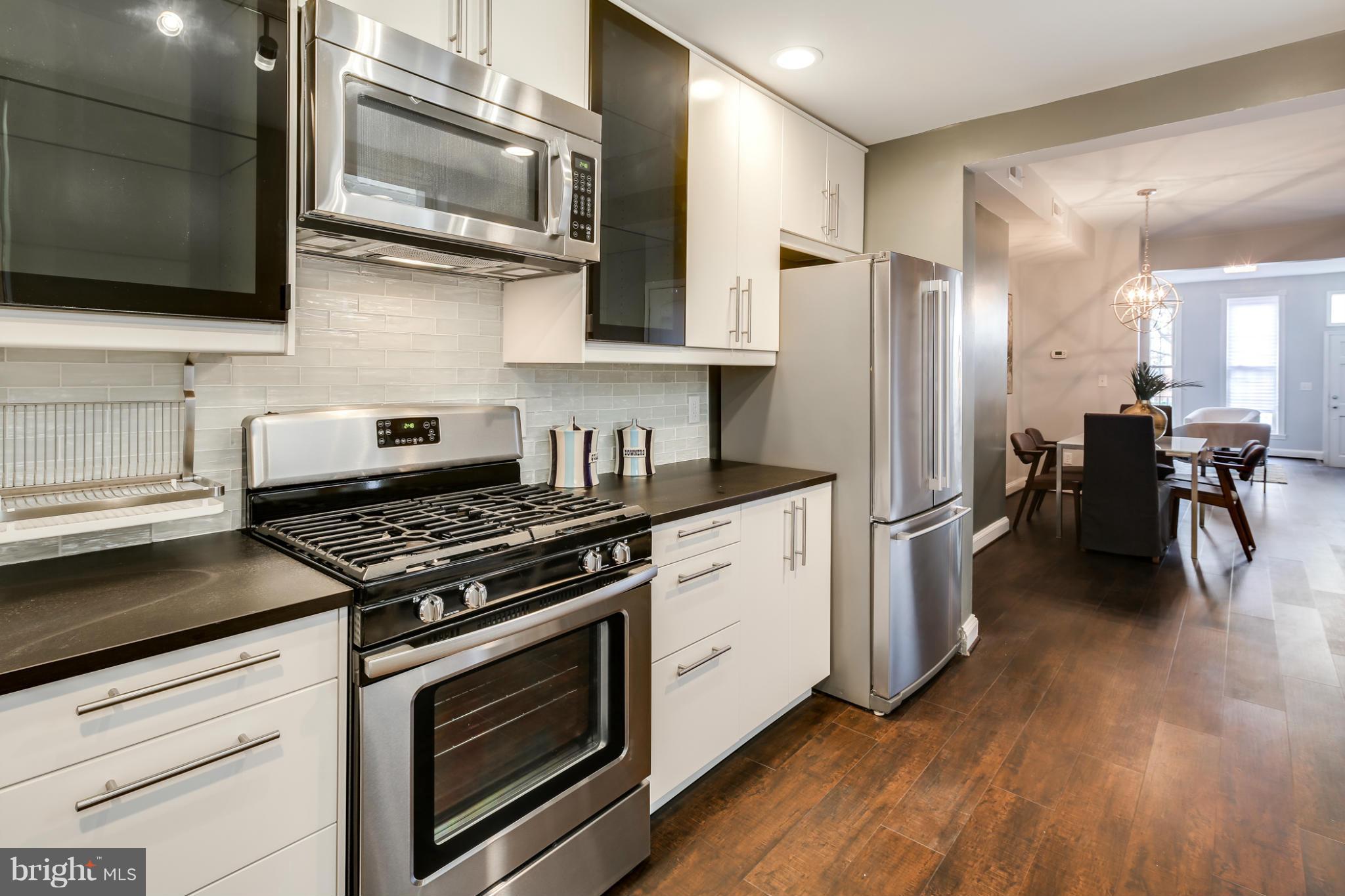 1017 Riverside Avenue Baltimore, MD 21230 - Photo 16 of 25 Kitchen