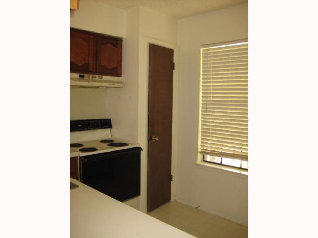 12407 Tree Line Drive, Unit B Austin, TX 78729 - Photo 5 of 15