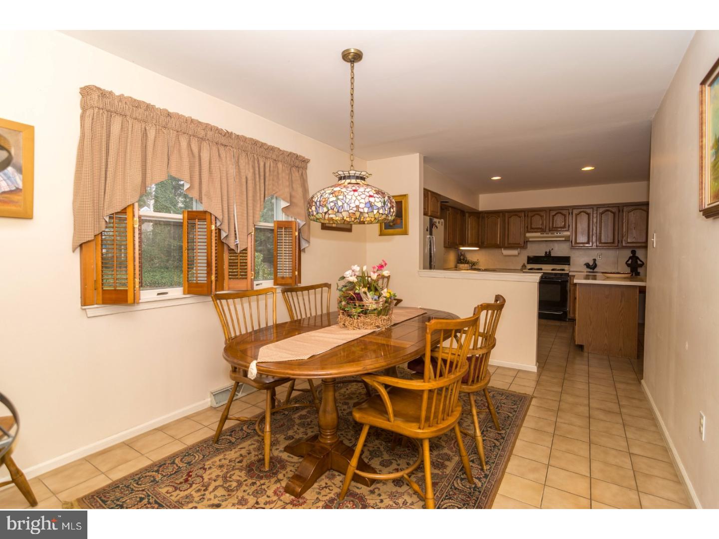 157 Fisher Road Huntingdon Valley, PA 19006 - Photo 5 of 24 Gallery Image 5