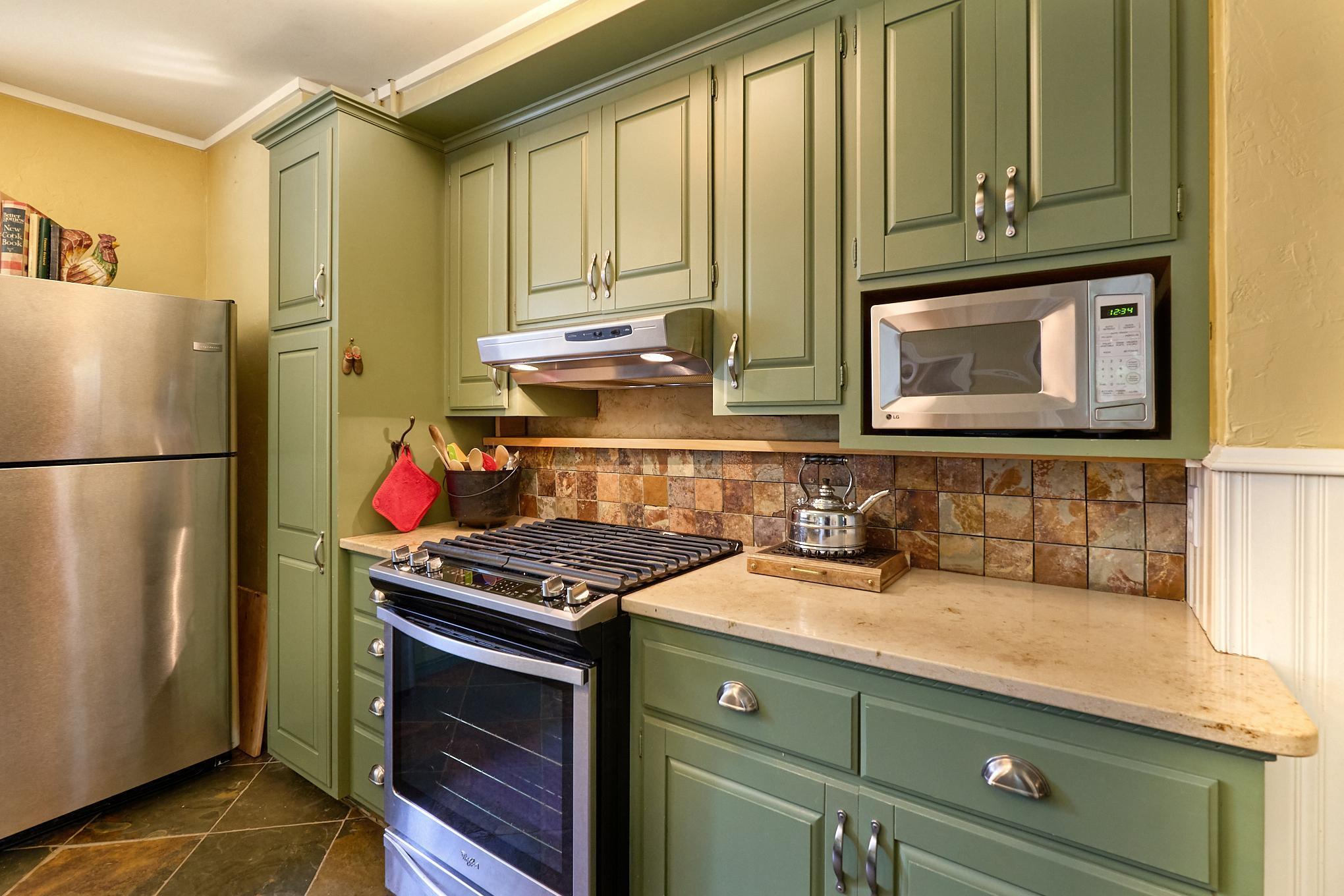 27055 Smithtown Road Excelsior, MN 55331 - Photo 17 of 65 Gallery Image 17