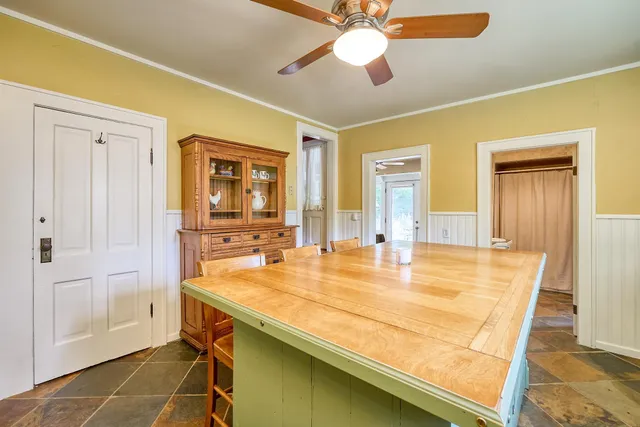 $685,000 | 27055 Smithtown Road, Excelsior, MN 55331