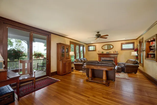 $685,000 | 27055 Smithtown Road, Excelsior, MN 55331