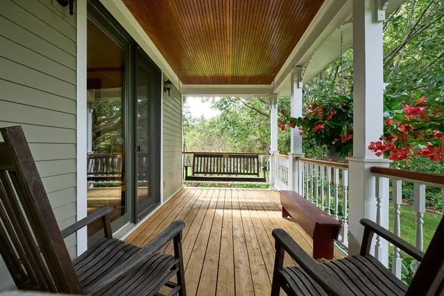 $685,000 | 27055 Smithtown Road, Excelsior, MN 55331