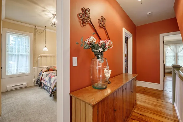 $685,000 | 27055 Smithtown Road, Excelsior, MN 55331