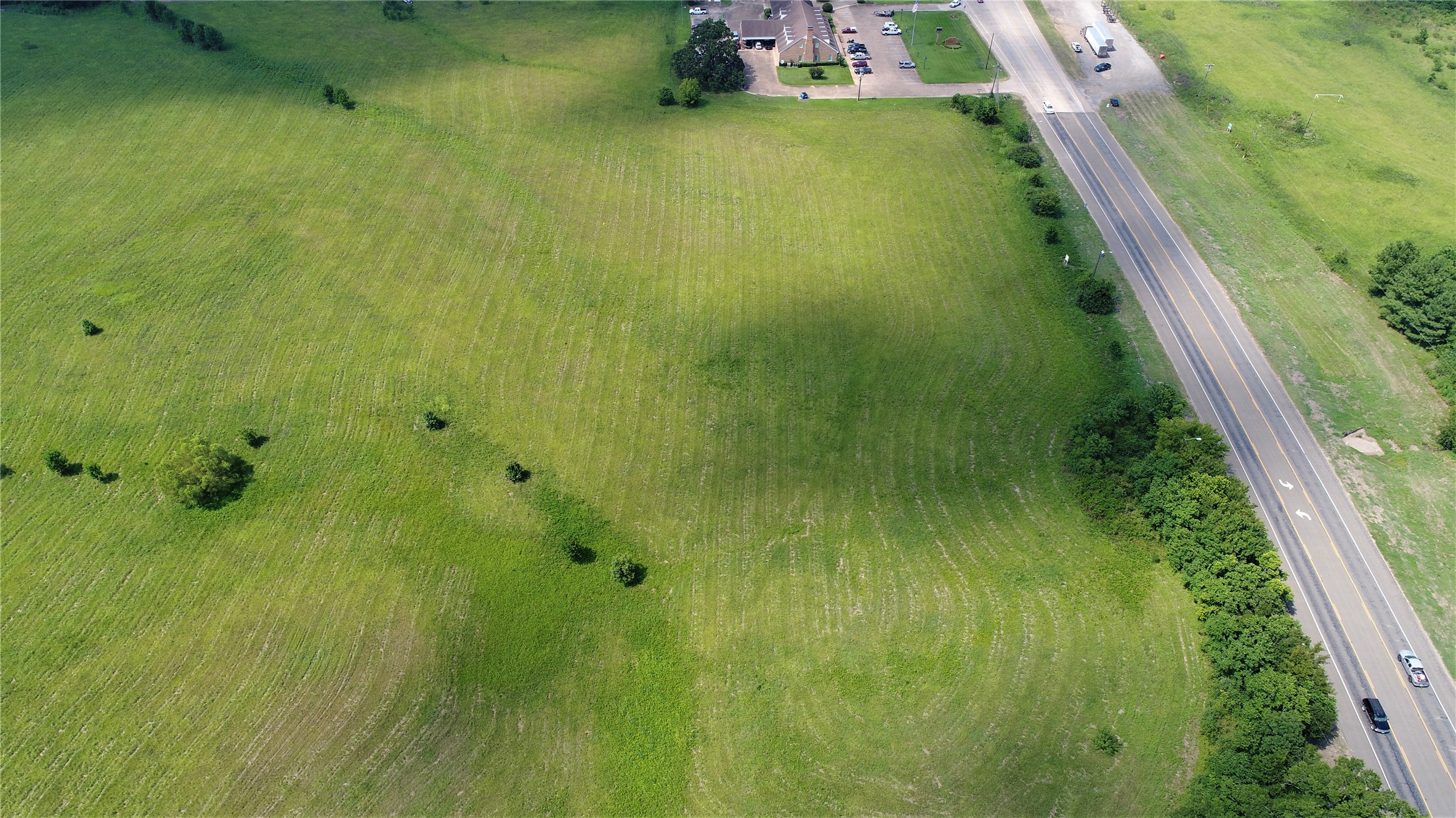 304 East Loop 304 Crockett, TX 75835 - Photo 2 of 11 a view of a garden