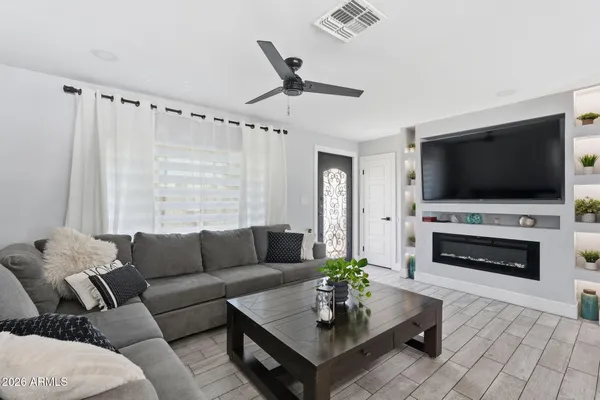 $460,000 | 1832 East Enid Avenue, Mesa, AZ 85204