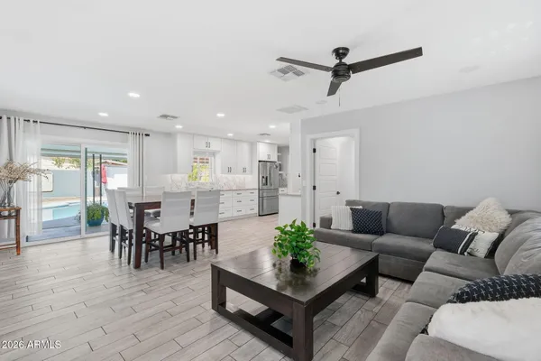 $460,000 | 1832 East Enid Avenue, Mesa, AZ 85204