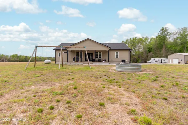 $1,395,750 | 1560 White Oak River Road, Maysville, NC 28555