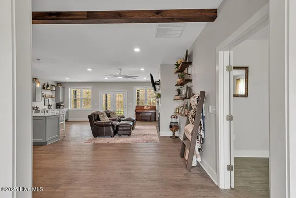 $1,395,750 | 1560 White Oak River Road, Maysville, NC 28555