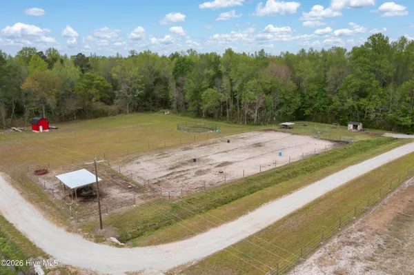 $1,395,750 | 1560 White Oak River Road, Maysville, NC 28555