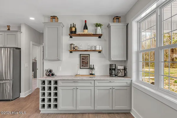 $1,395,750 | 1560 White Oak River Road, Maysville, NC 28555