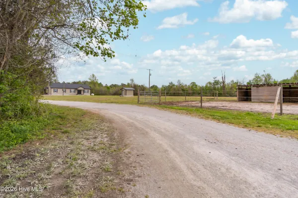 $1,395,750 | 1560 White Oak River Road, Maysville, NC 28555