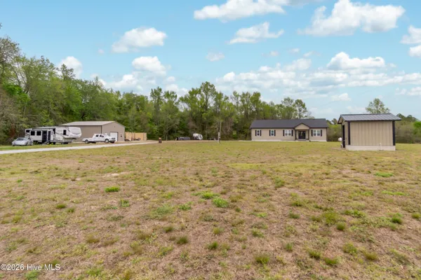 $1,395,750 | 1560 White Oak River Road, Maysville, NC 28555