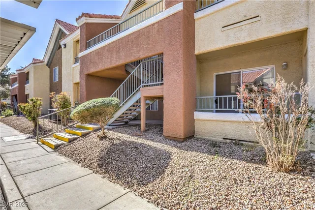 $225,000 | 2120 Ramrod Avenue, Unit 214, Henderson, NV 89014