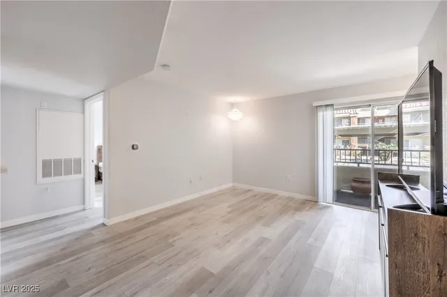 $225,000 | 2120 Ramrod Avenue, Unit 214, Henderson, NV 89014