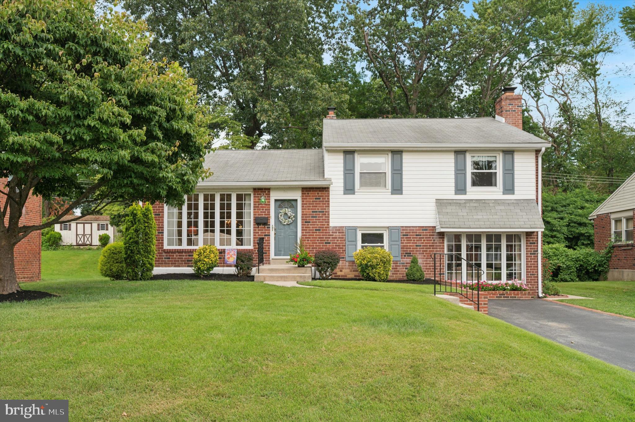 341 Rittenhouse Circle Havertown, PA 19083 - Photo 1 of 35 Another Fabulous Havertown Home